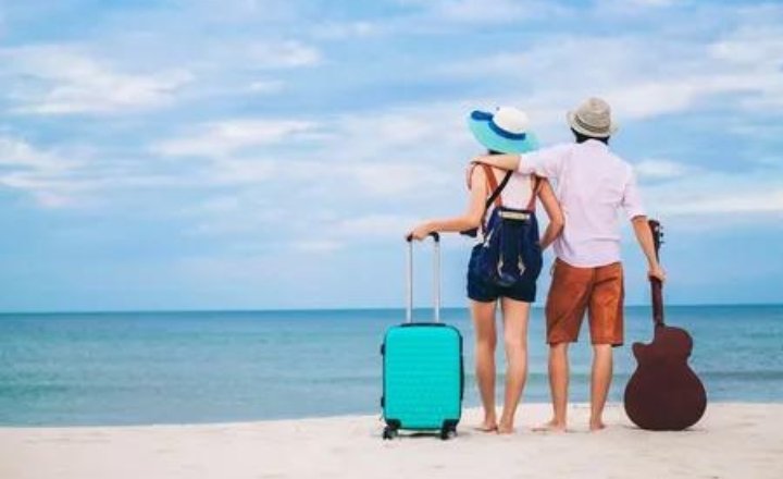  Couple Travel Quotes for Instagram 